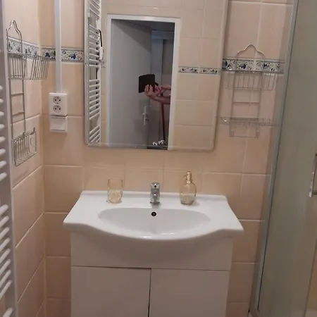 2-room With Balcony And Loggia Appartement *